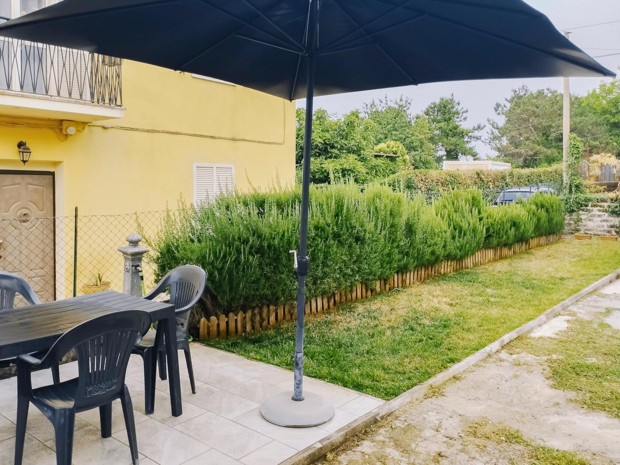 Il Rosmarino - Un'Oasi Tra Natura E Comfort Villa Campagnano Di Roma Luaran gambar